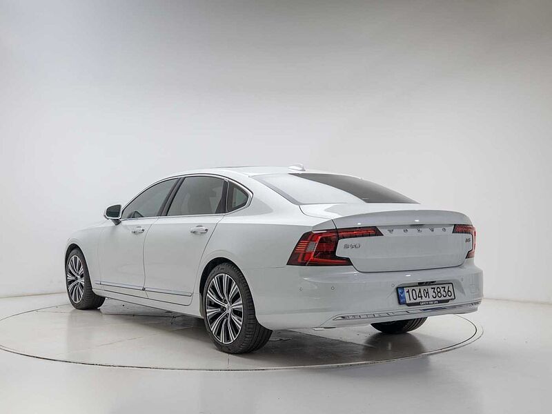 Volvo  Ultimate, B5 mild hybrid, 가솔린, Bright