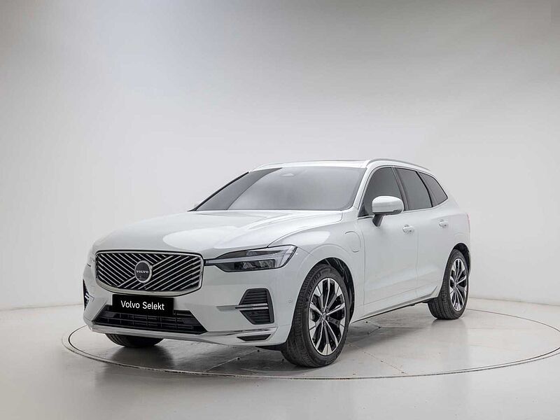 Volvo  Ultra, T8 AWD 플러그-인 하이브리드, 전기/가솔린, 브라이트