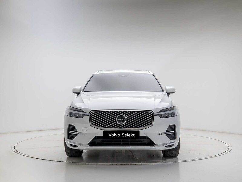 Volvo  Ultra, T8 AWD 플러그-인 하이브리드, 전기/가솔린, 브라이트