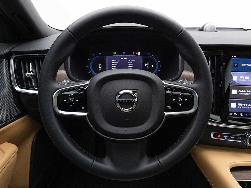 Volvo Ultra, B5 AWD 마일드 하이브리드, 가솔린, 브라이트