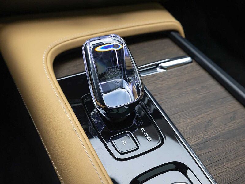 Volvo Ultimate, B5 마일드 하이브리드, 가솔린, 브라이트