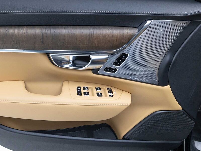Volvo Ultimate, B5 마일드 하이브리드, 가솔린, 브라이트