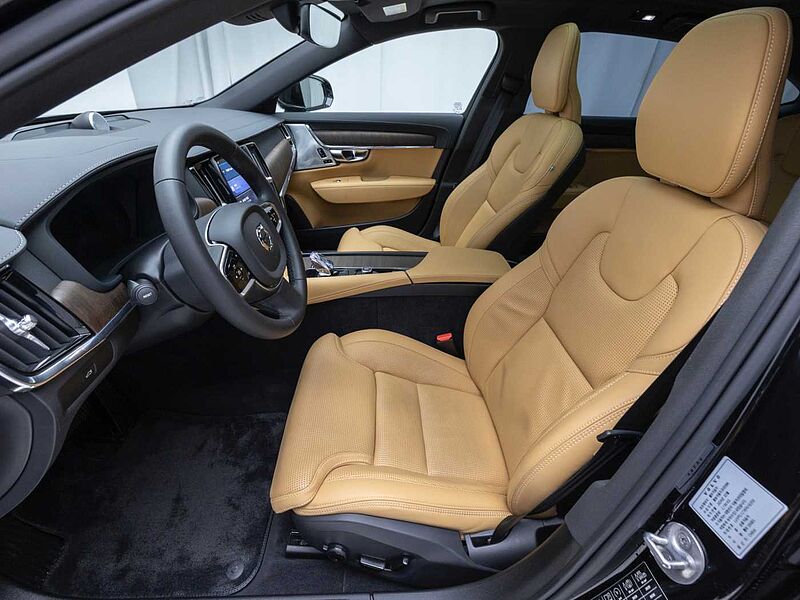 Volvo Ultimate, B5 마일드 하이브리드, 가솔린, 브라이트