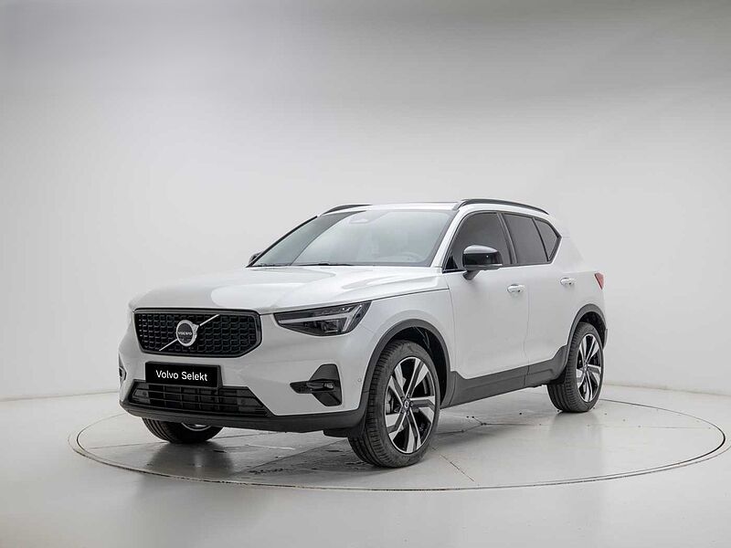 Volvo Ultra, B4 AWD 마일드 하이브리드, 가솔린, 브라이트