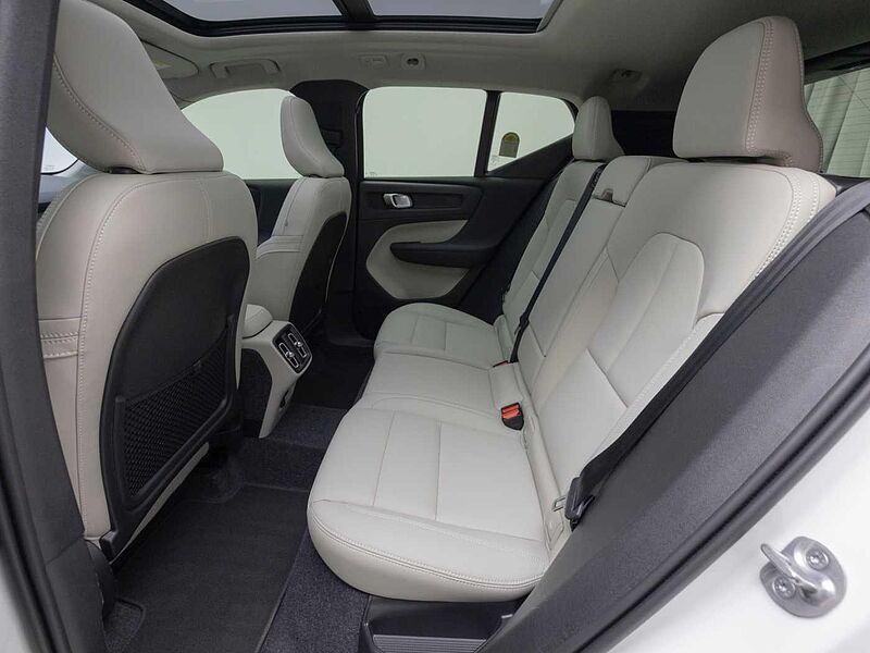 Volvo Ultra, B4 AWD 마일드 하이브리드, 가솔린, 브라이트