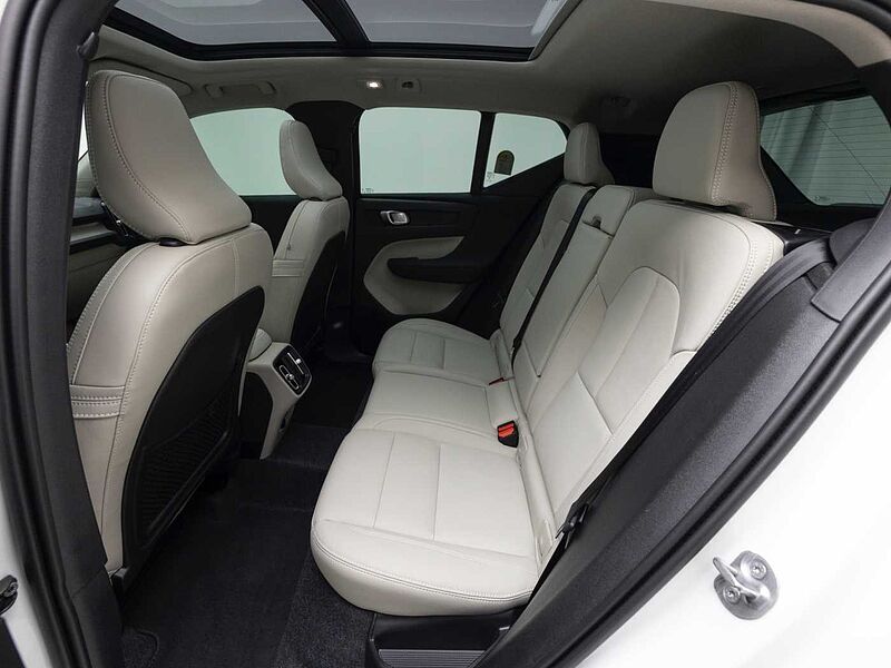 Volvo Ultra, B4 AWD 마일드 하이브리드, 가솔린, 브라이트