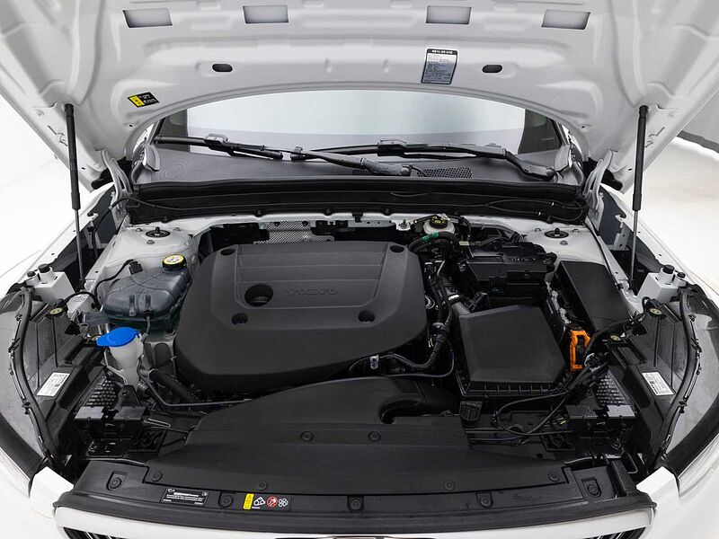 Volvo Ultra, B4 AWD 마일드 하이브리드, 가솔린, 브라이트
