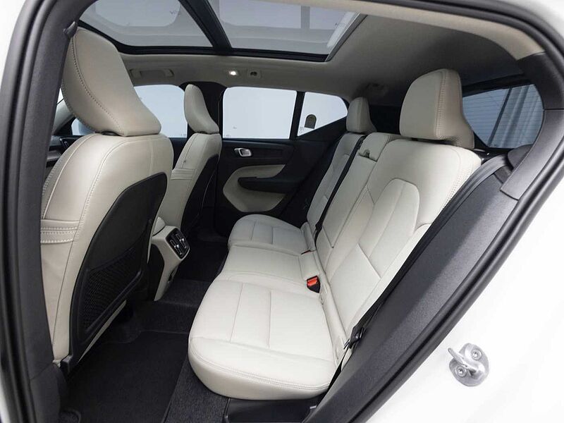 Volvo Ultra, B4 AWD 마일드 하이브리드, 가솔린, 브라이트