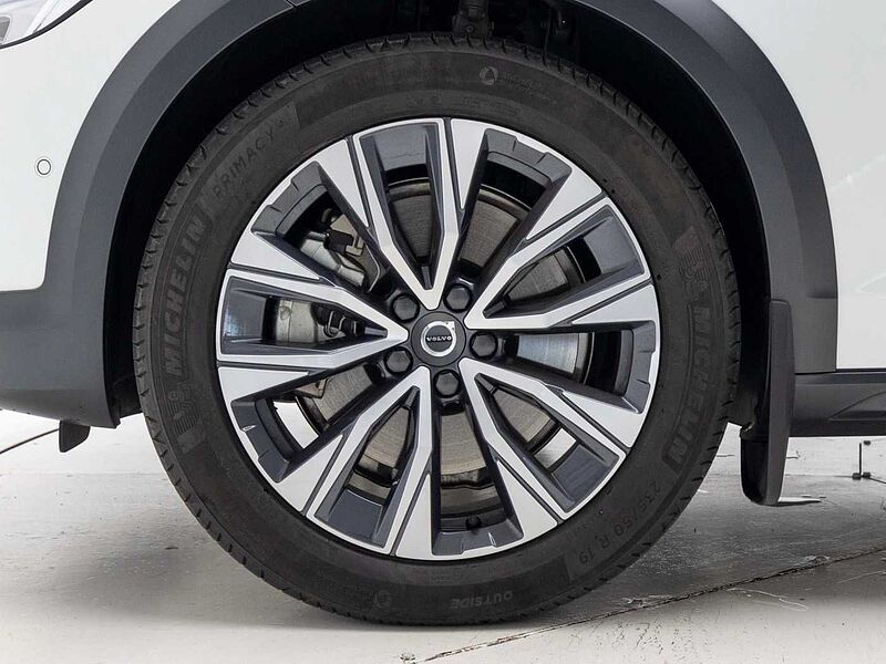 Volvo Ultimate, B5 AWD mild hybrid, 가솔린