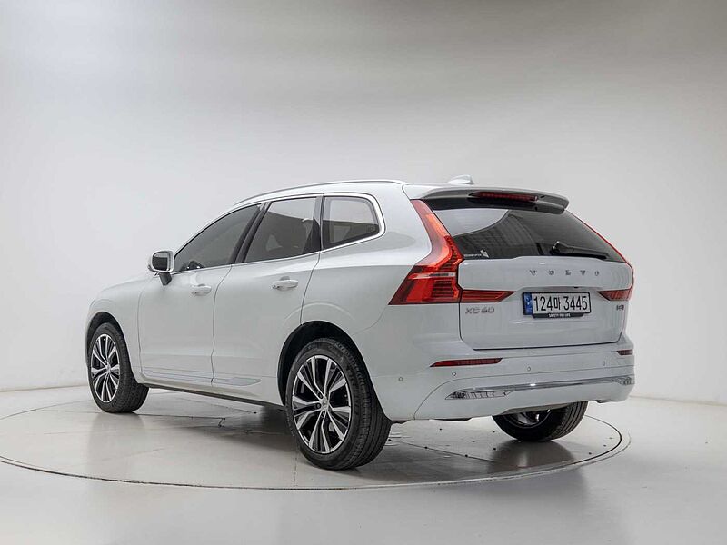 Volvo  Ultimate, B6 AWD mild hybrid, 가솔린, Bright