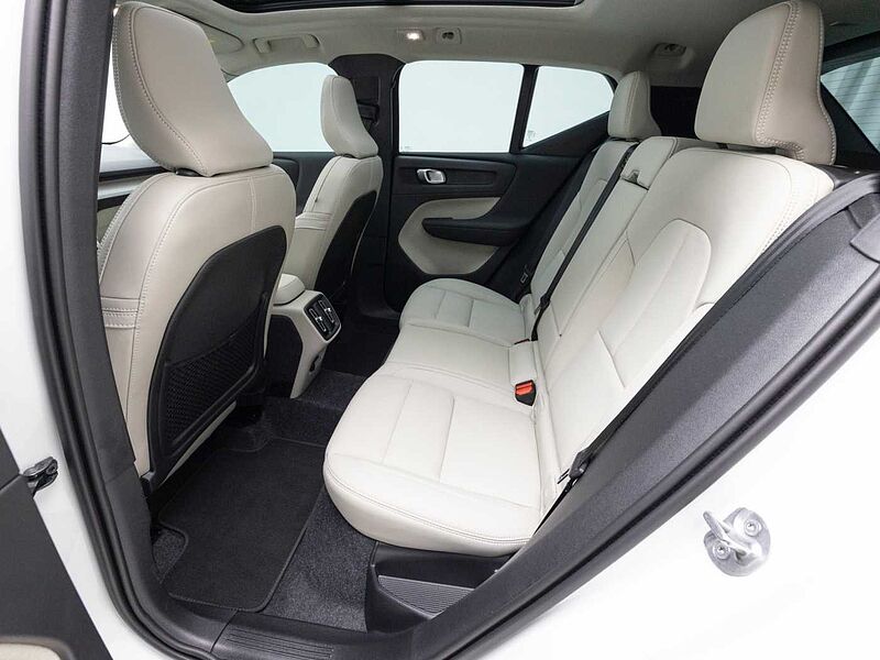 Volvo Ultra, B4 AWD 마일드 하이브리드, 가솔린, 브라이트
