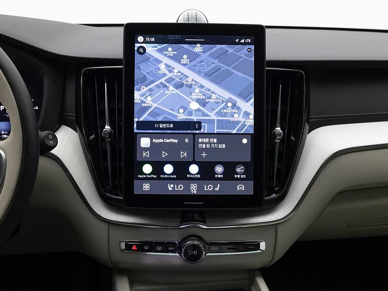 Volvo Ultra, T8 AWD 플러그-인 하이브리드, 전기/가솔린, 브라이트