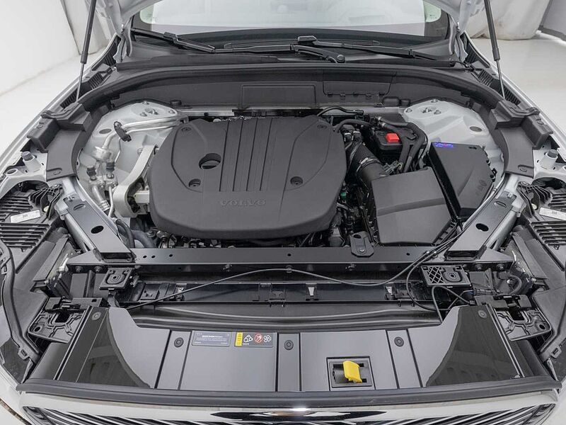 Volvo Ultra, B5 AWD 마일드 하이브리드, 가솔린, 브라이트