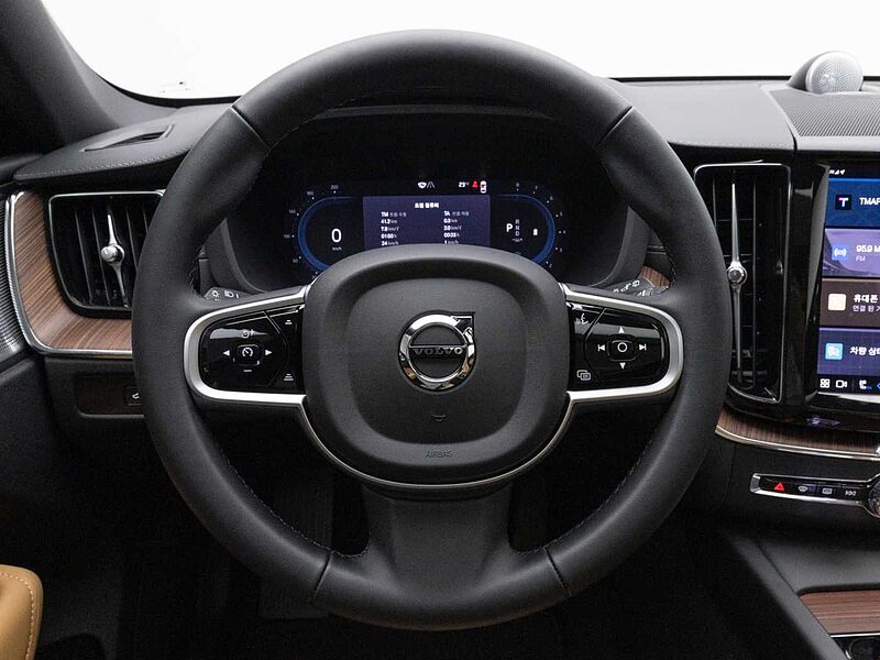 Volvo Ultra, B5 AWD 마일드 하이브리드, 가솔린, 브라이트