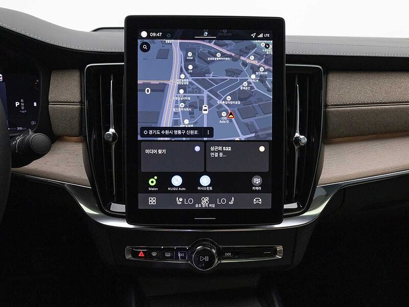 Volvo  Ultra, B5 마일드 하이브리드, 가솔린, 다크