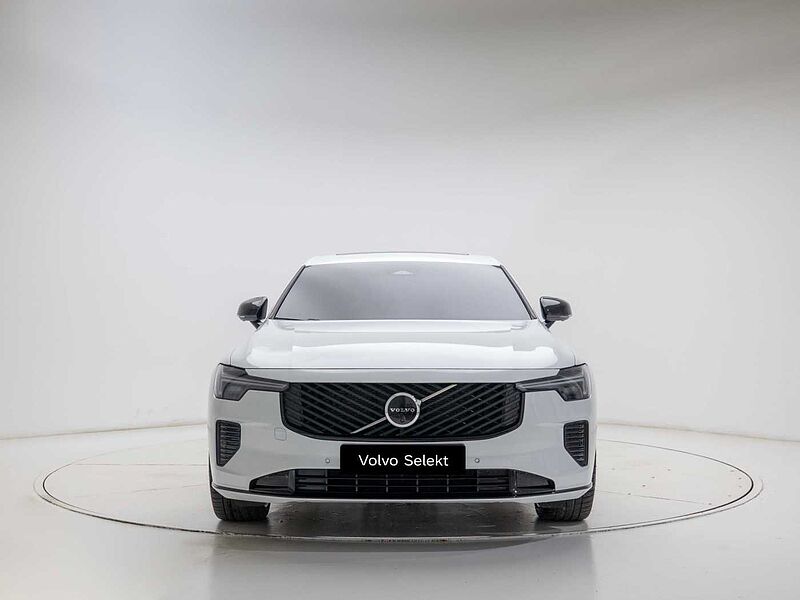 Volvo  Ultra, B5 마일드 하이브리드, 가솔린, 다크