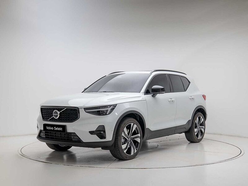 Volvo Ultra, B4 AWD 마일드 하이브리드, 가솔린, 다크