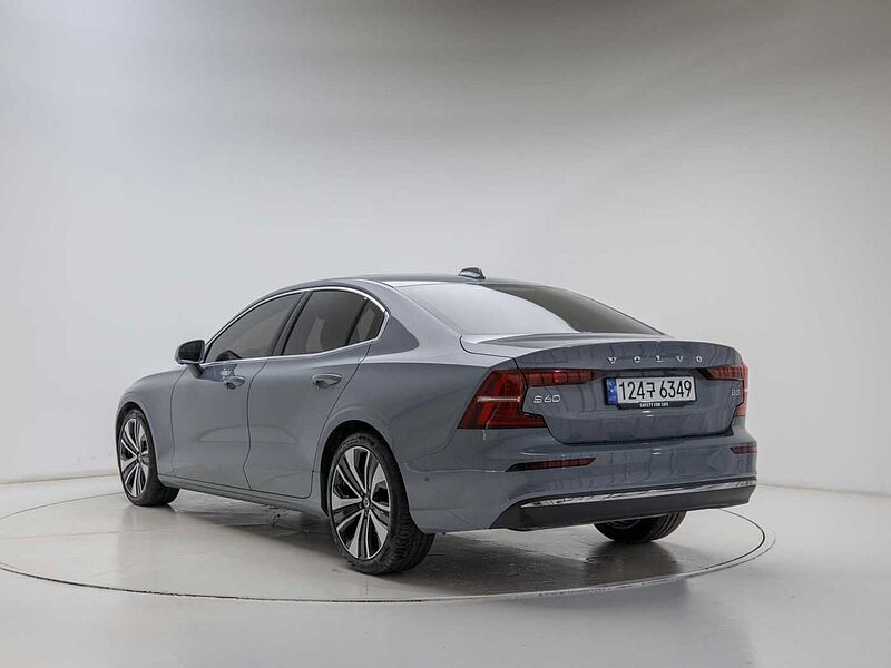 Volvo  Ultimate, B5 mild hybrid, 가솔린, Bright
