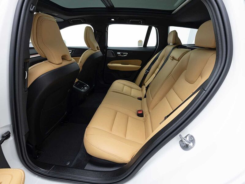 Volvo  Ultra, B5 AWD 마일드 하이브리드, 가솔린, 브라이트