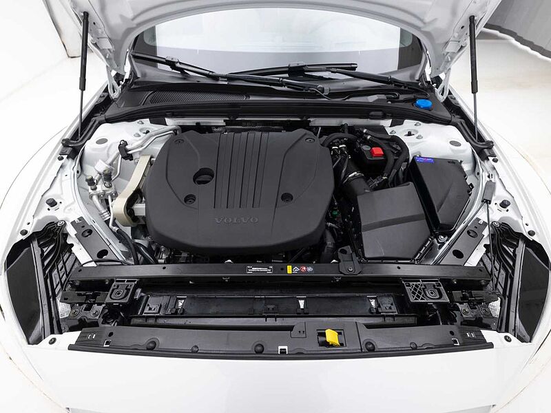 Volvo  Ultra, B5 AWD 마일드 하이브리드, 가솔린, 브라이트