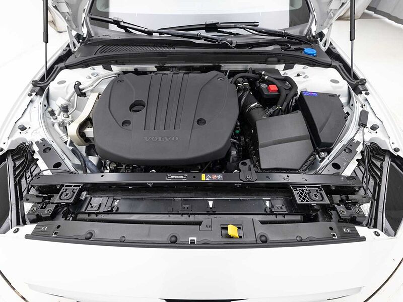 Volvo Ultra, B5 AWD 마일드 하이브리드, 가솔린, 브라이트