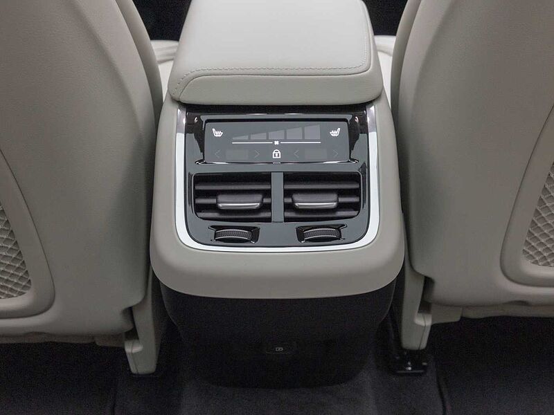 Volvo  Ultra, B5 AWD 마일드 하이브리드, 가솔린, 다크