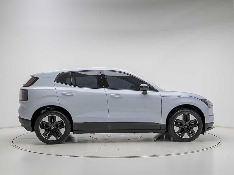 Volvo  Core, Single Motor Extended Range, 순수 전기