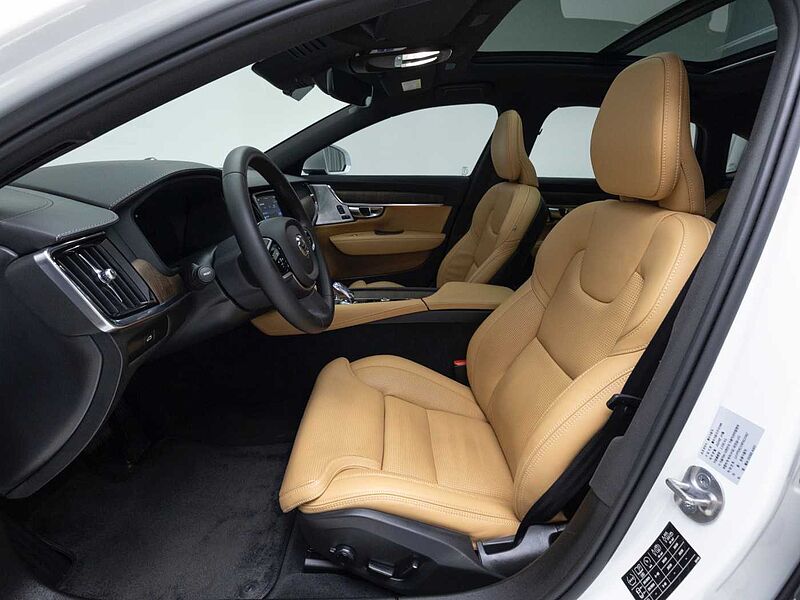 Volvo  Ultimate, B6 AWD 마일드 하이브리드, 가솔린, 브라이트
