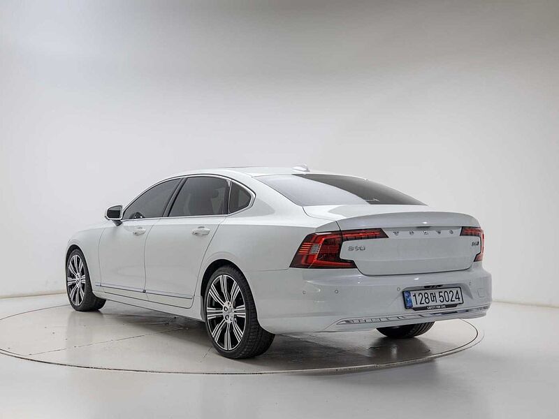 Volvo  Ultimate, B6 AWD 마일드 하이브리드, 가솔린, 브라이트