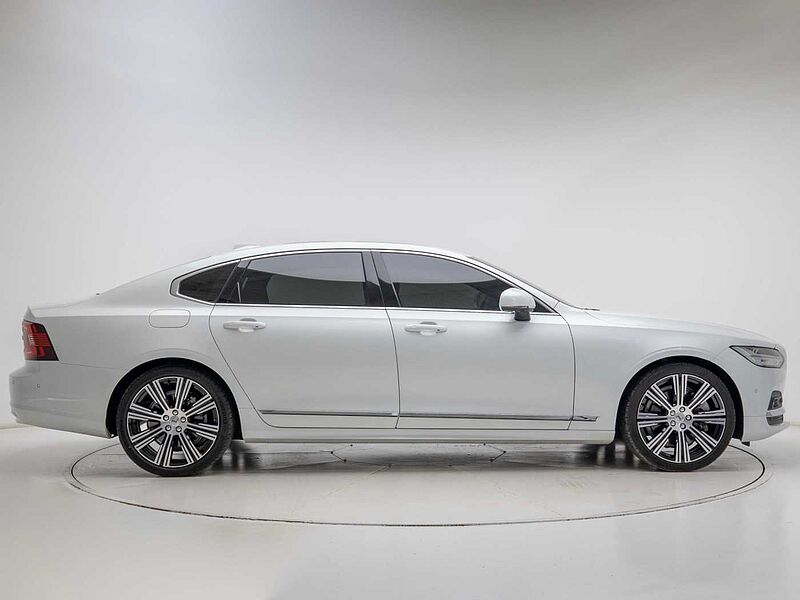 Volvo  Ultimate, B6 AWD 마일드 하이브리드, 가솔린, 브라이트