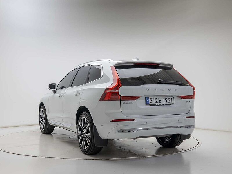 Volvo Ultra, B6 AWD 마일드 하이브리드, 가솔린, 브라이트