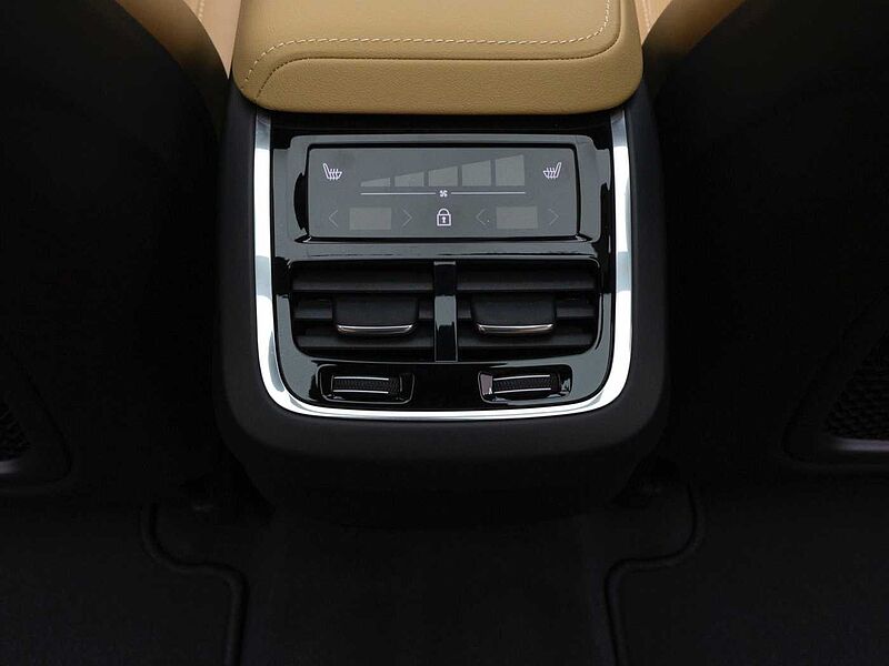 Volvo Ultra, B5 AWD 마일드 하이브리드, 가솔린, 브라이트
