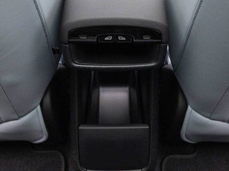 Volvo  Ultra, Single Motor Extended Range, 순수 전기