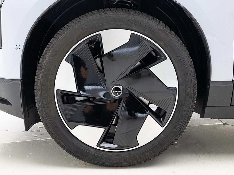 Volvo  Ultra, Single Motor Extended Range, 순수 전기