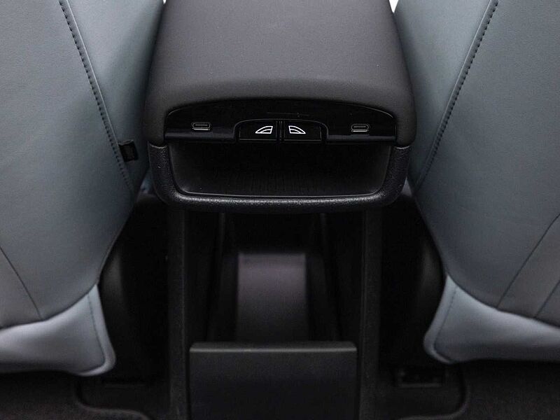 Volvo  Ultra, Single Motor Extended Range, 순수 전기