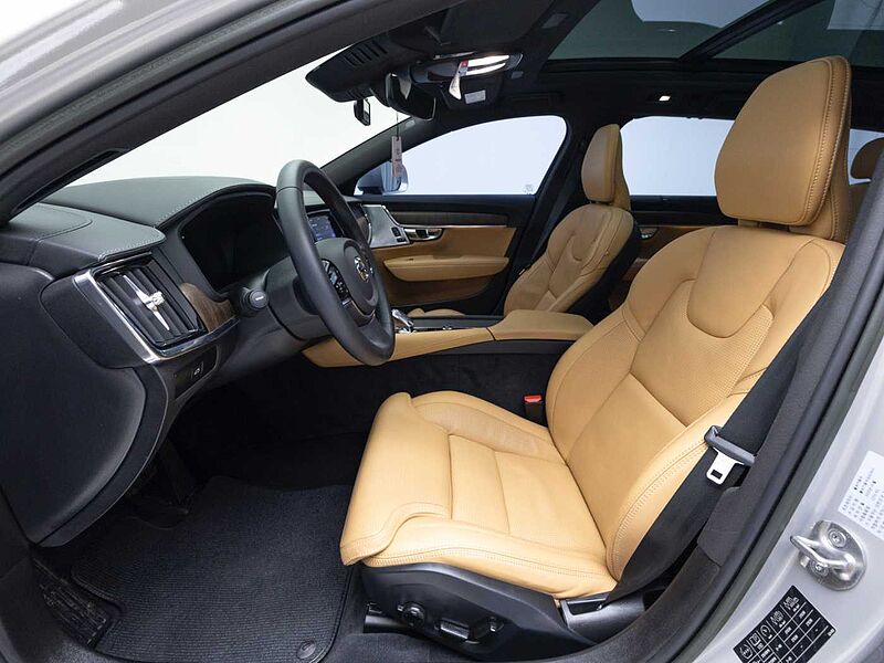 Volvo  Ultimate, B5 AWD mild hybrid, 가솔린