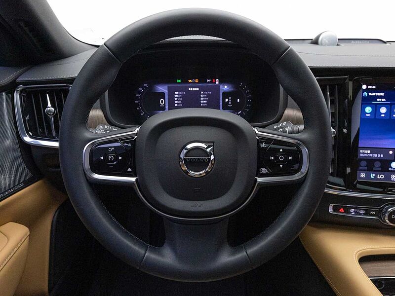 Volvo  Ultimate, B5 AWD mild hybrid, 가솔린