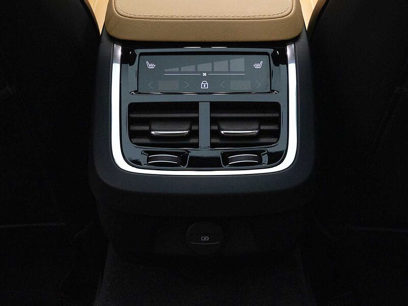 Volvo  Ultimate, B5 AWD mild hybrid, 가솔린