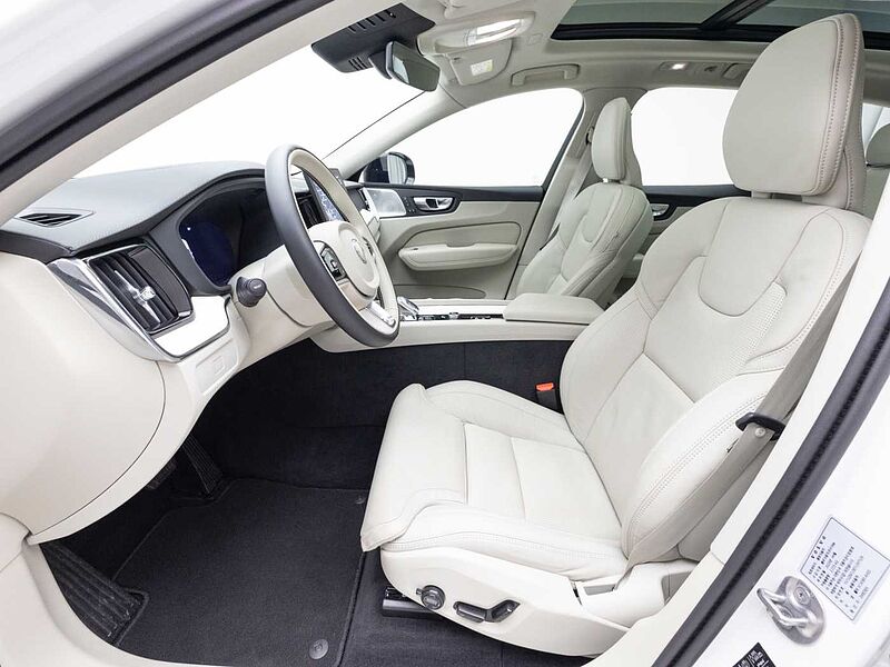 Volvo Ultra, B5 AWD 마일드 하이브리드, 가솔린, 다크