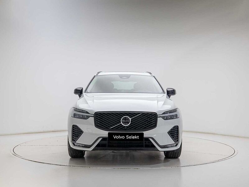 Volvo Ultra, B5 AWD 마일드 하이브리드, 가솔린, 다크