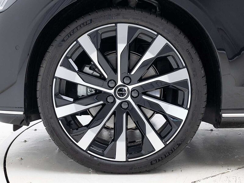 Volvo Ultra, B5 마일드 하이브리드, 가솔린, 브라이트