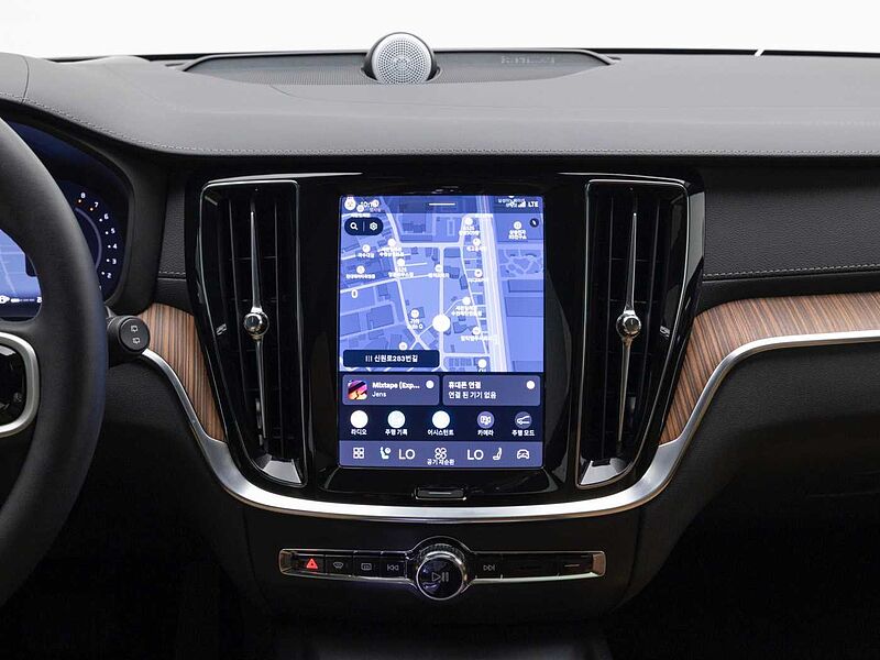 Volvo  Ultra, B5 AWD 마일드 하이브리드, 가솔린, 브라이트