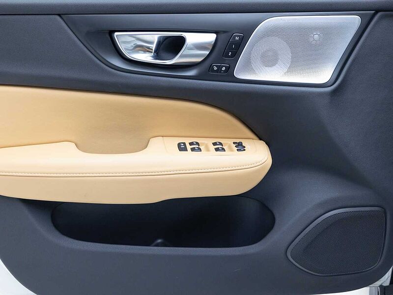 Volvo  Ultra, B5 AWD 마일드 하이브리드, 가솔린, 브라이트