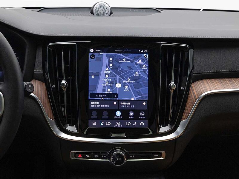 Volvo  Ultra, B5 AWD 마일드 하이브리드, 가솔린, 브라이트