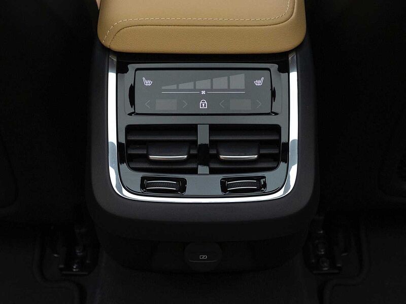 Volvo  Ultra, B5 AWD 마일드 하이브리드, 가솔린, 브라이트