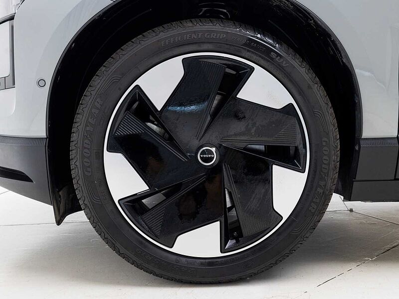 Volvo  Ultra, Single Motor Extended Range, 순수 전기