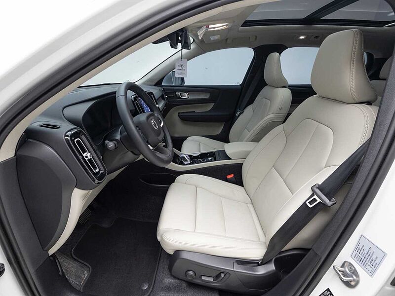 Volvo Ultra, B4 AWD 마일드 하이브리드, 가솔린, 브라이트
