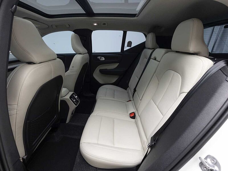 Volvo Ultra, B4 AWD 마일드 하이브리드, 가솔린, 브라이트