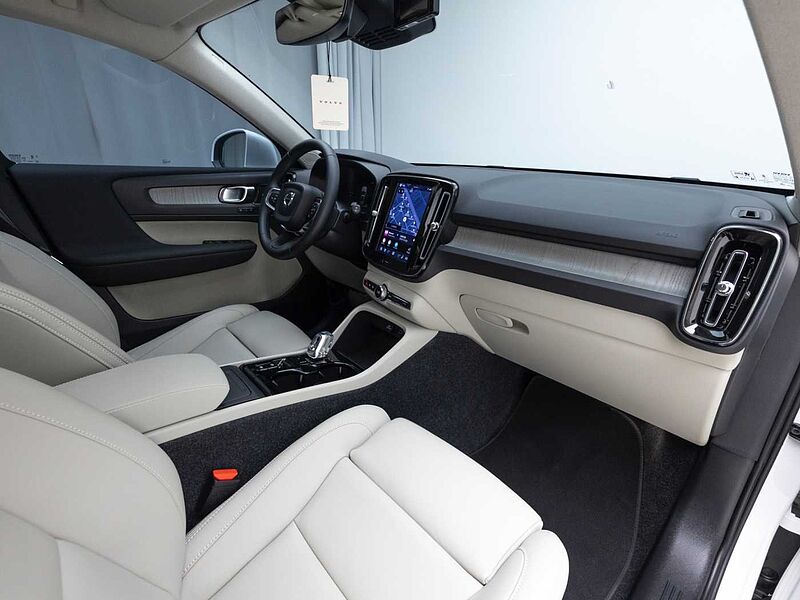 Volvo Ultra, B4 AWD 마일드 하이브리드, 가솔린, 브라이트