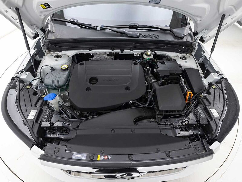 Volvo Ultra, B4 AWD 마일드 하이브리드, 가솔린, 브라이트